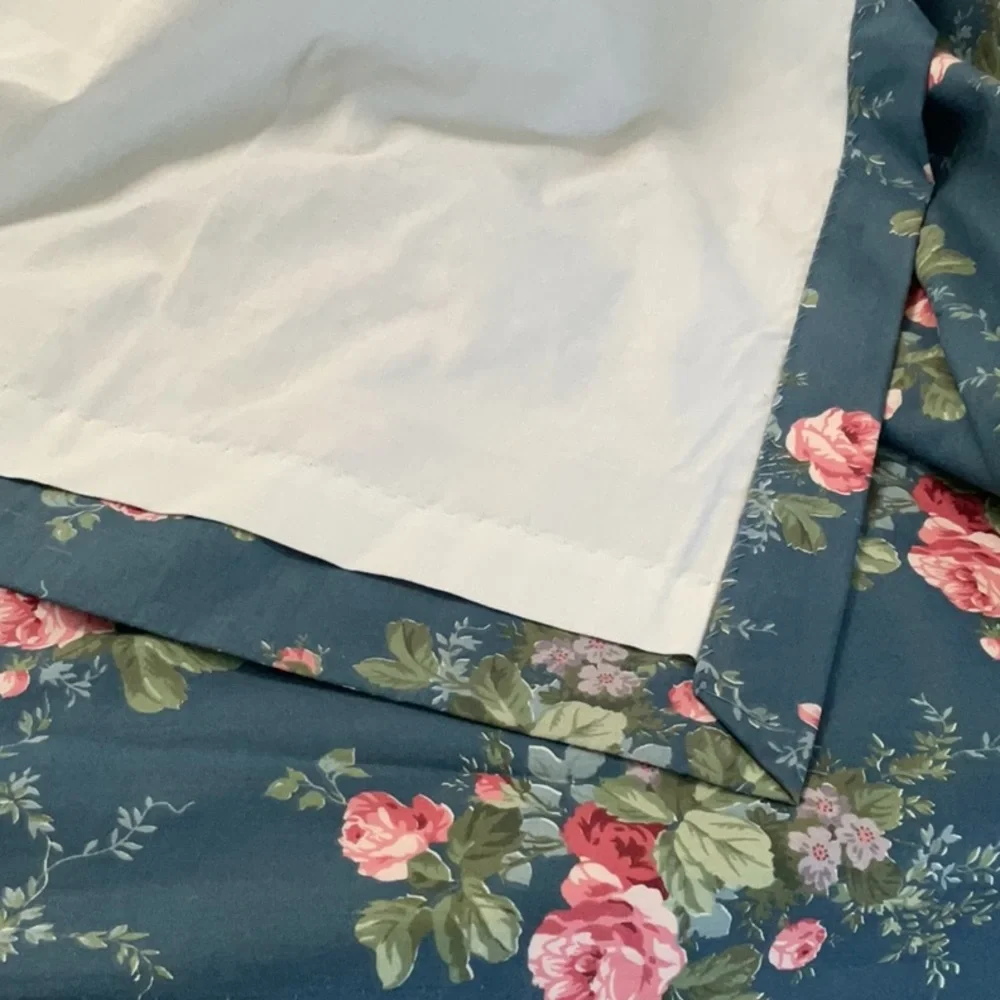 🩷 Vintage Croscill chino pair of  lined curtains.